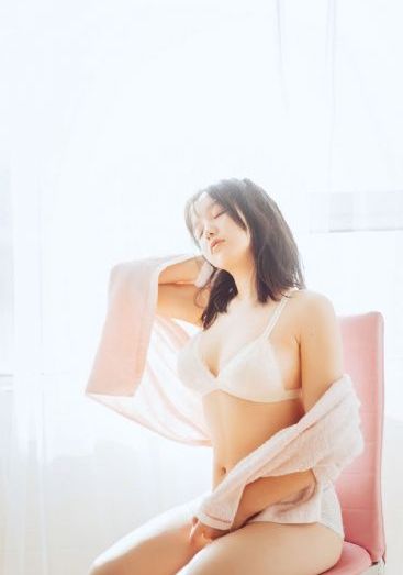 她唇之下在线播放_BD完整视频观看